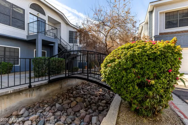 MLS: 6975893 Condo For Sale