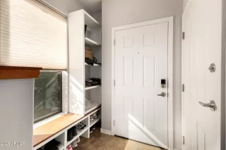 Photo #2: 6975986 Listing 