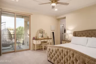 Photo #6: 6976038 Listing 