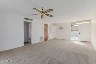 Photo #3: 6976110 Listing 