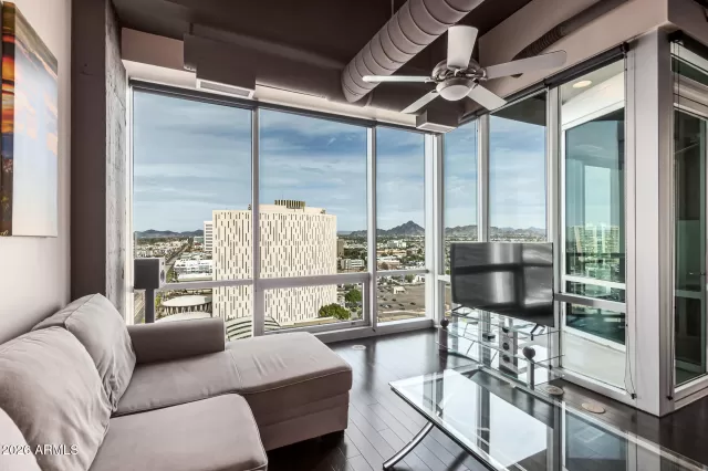 MLS: 6976189 Condo For Sale