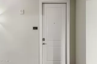 Photo #2: 6976189 Listing 