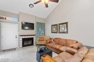 Photo #2: 6976218 Listing 