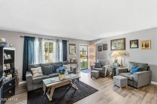 Photo #1: 6976317 Listing 