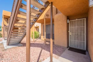 Photo #4: 6976464 Listing