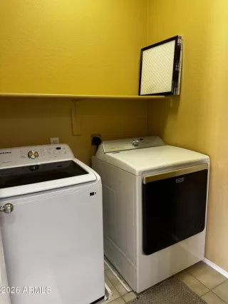 Photo #6: 6976579 Listing