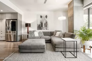 Photo #1: 6976605 Listing 