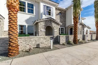 Photo #4: 6976683 Listing 