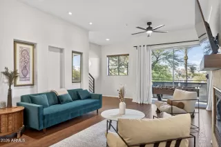 Photo #4: 6976719 Listing 