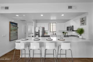 Photo #3: 6976774 Listing 