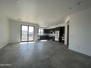 Photo #3: 6976797 Listing