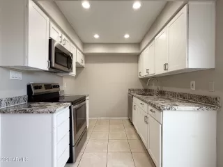 Photo #4: 6976831 Listing 