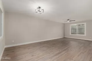 Photo #5: 6976844 Listing 