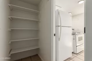 Photo #4: 6976847 Listing