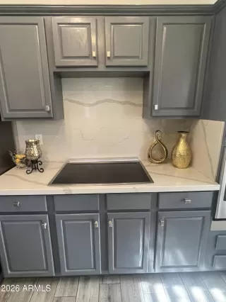 Photo #5: 6976909 Listing 