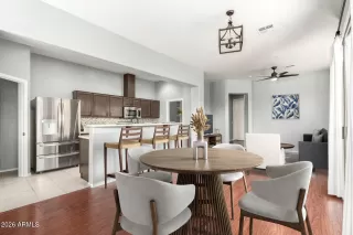 Photo #1: 6976940 Listing 