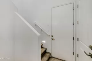 Photo #5: 6977097 Listing 