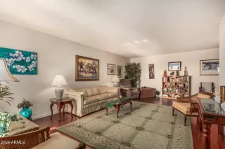 Photo #3: 6977127 Listing