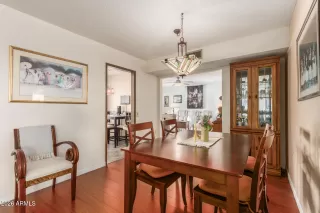 Photo #6: 6977127 Listing