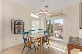 Photo #6: 6977138 Listing 