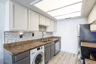 Photo #1: 6977180 Listing 