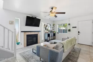 Photo #6: 6977247 Listing 