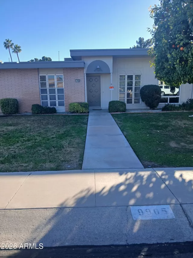 MLS: 6977269 Condo For Sale