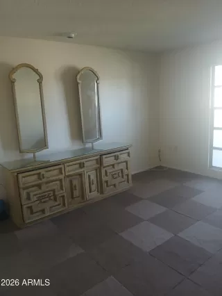 Photo #3: 6977269 Listing 