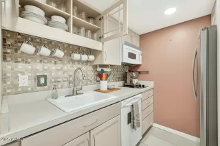 Photo #3: 6977282 Listing 