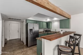 Photo #2: 6977309 Listing 