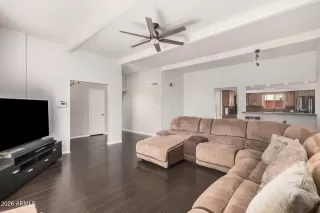 Photo #5: 6977490 Listing