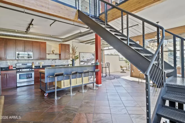 MLS: 6977507 Condo For Sale