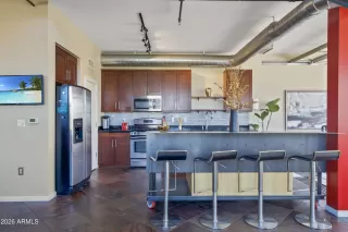 Photo #3: 6977507 Listing