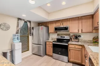 Photo #5: 6977513 Listing 