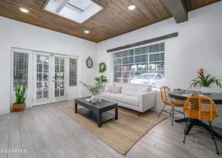 Photo #4: 6977560 Listing 