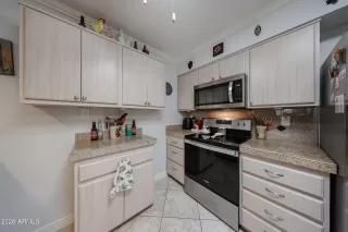 Photo #4: 6977564 Listing