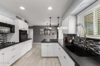 Photo #1: 6977590 Listing