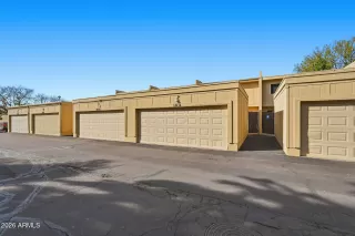 Photo #3: 6977593 Listing