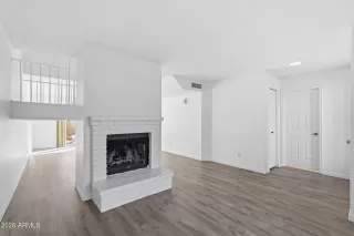 Photo #5: 6977593 Listing