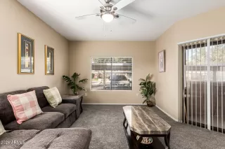 Photo #6: 6977596 Listing 