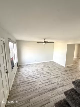 Photo #6: 6977707 Listing