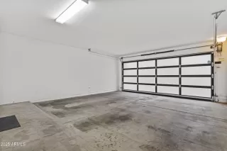 Photo #6: 6977720 Listing 