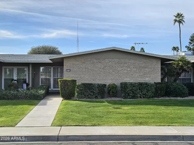 MLS: 6977753 Condo For Sale