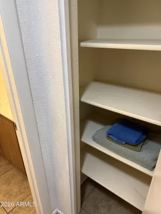 Photo #5: 6977833 Listing 