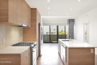 Photo #4: 6977969 Listing 