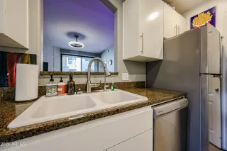 Photo #5: 6978081 Listing 