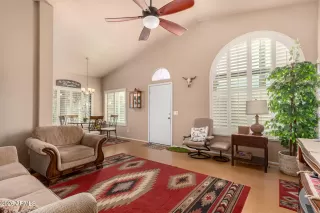 Photo #2: 6978101 Listing 