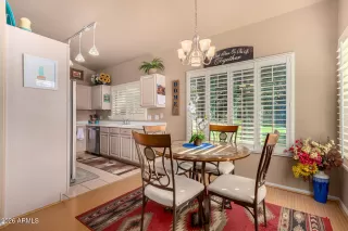 Photo #3: 6978101 Listing 