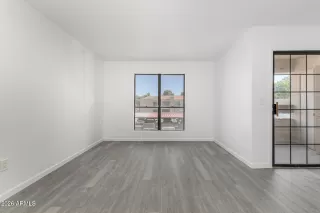 Photo #4: 6978150 Listing