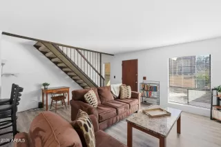 Photo #2: 6978173 Listing 